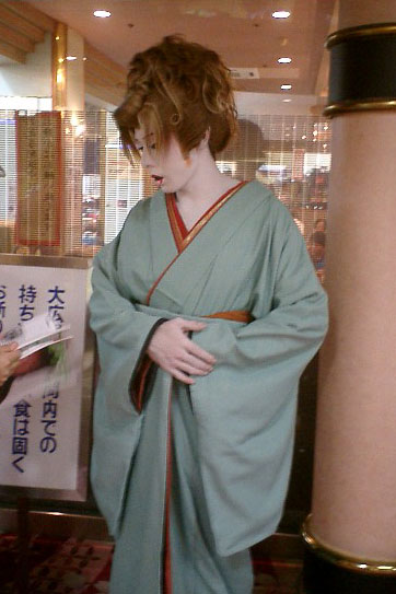 昼の部舞踏ショー進悟座長の女形